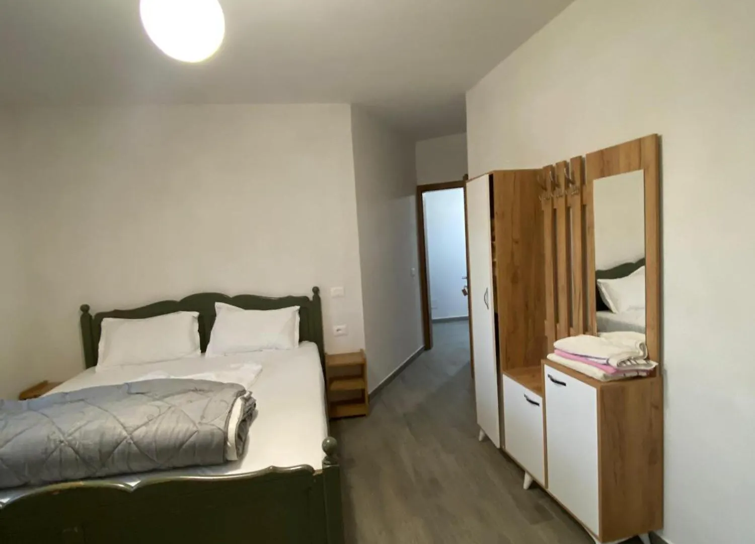 Guest House Korabi Ceren